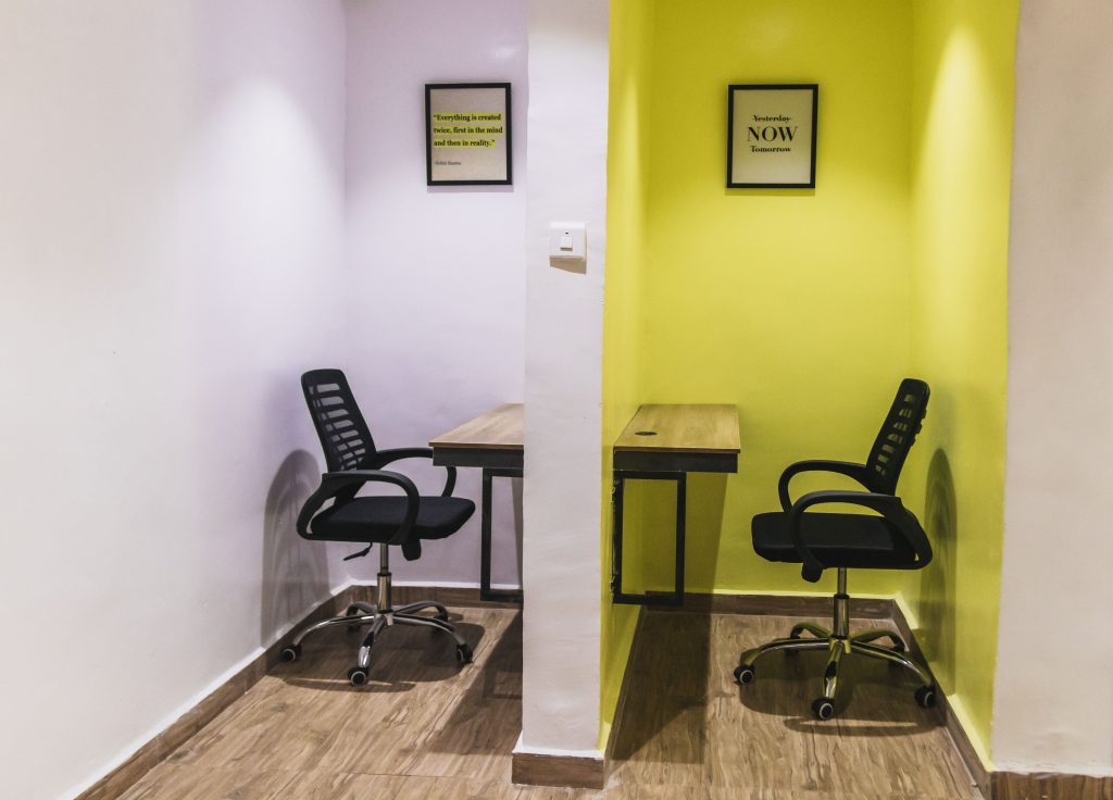 Nigerian Tech Hub Comparison: Lagos vs Akure. Hive Hub Workspace